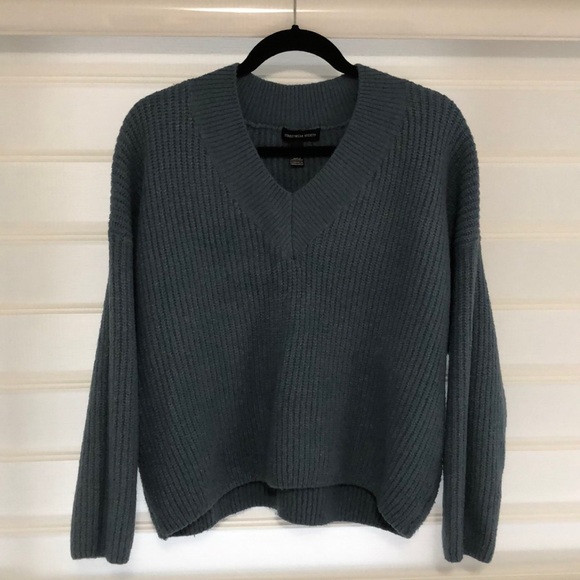 Really warm blue sweater - Picture 1 of 5